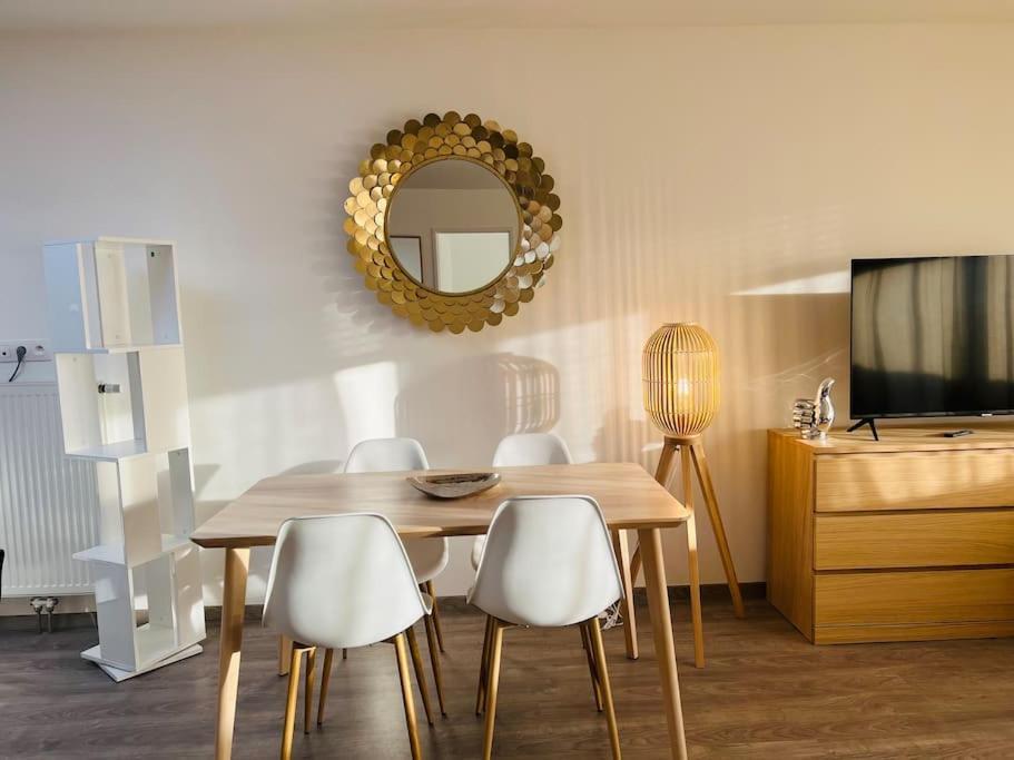 Ferienwohnung Harmonieux/Bezannes/Pkg Prive Exterior foto