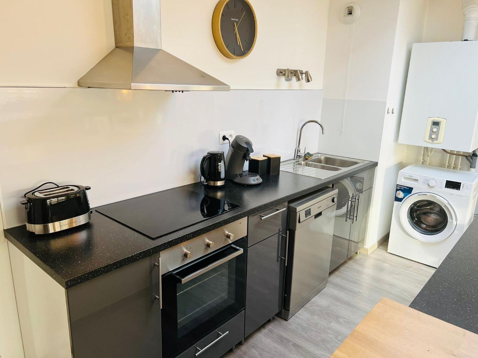 Ferienwohnung Harmonieux/Bezannes/Pkg Prive Exterior foto